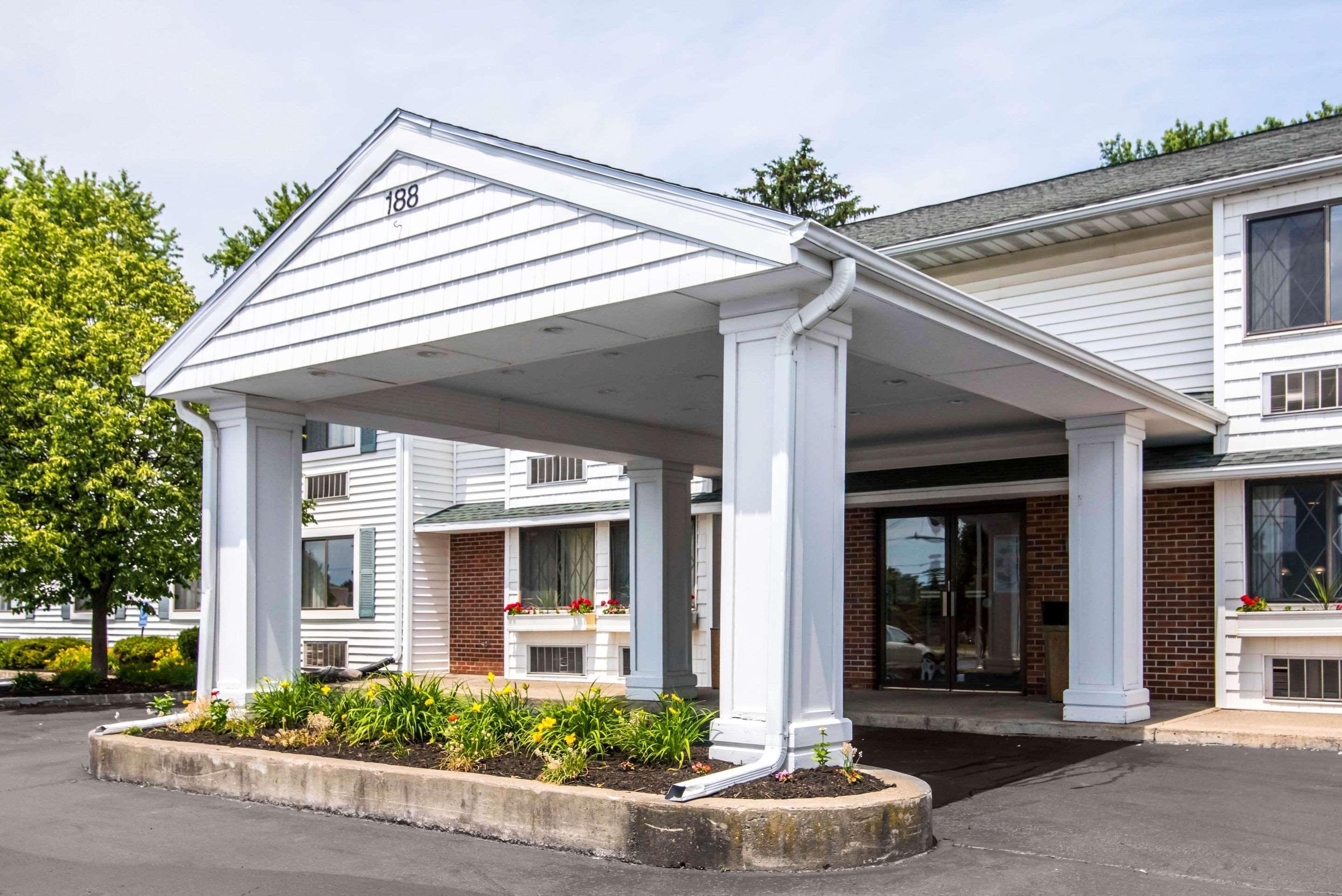 Quality Inn Cortland - University Area Exteriör bild
