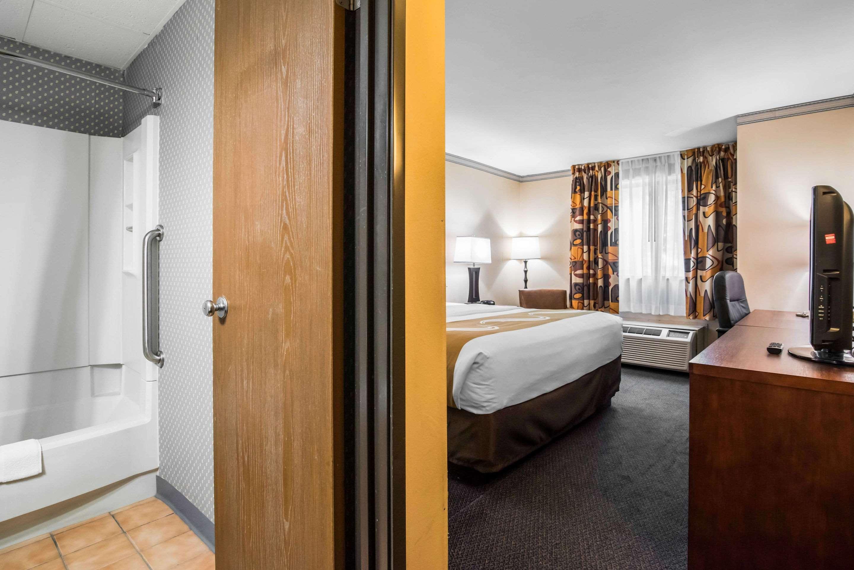 Quality Inn Cortland - University Area Exteriör bild